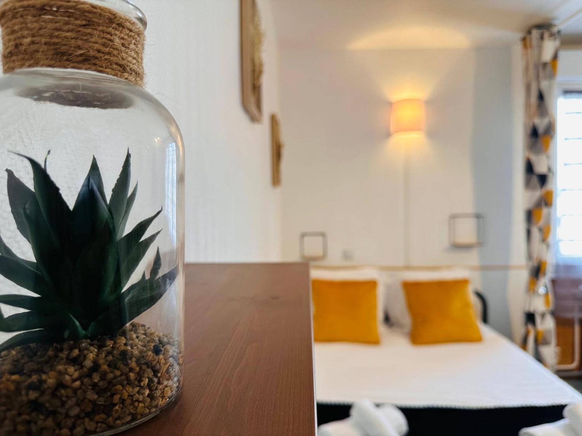 Orleans Centre Proche Gare - Appartement Fonctionnel Residence Calme Parking Prive Gratuit - Le Central Elegance Екстериор снимка