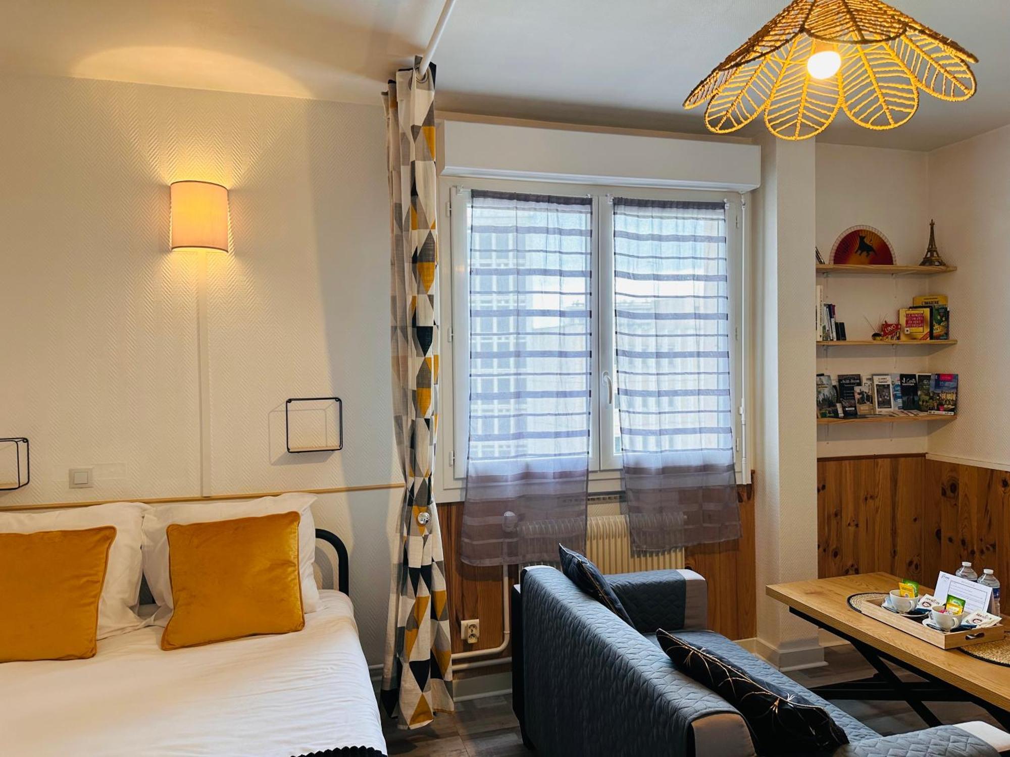 Orleans Centre Proche Gare - Appartement Fonctionnel Residence Calme Parking Prive Gratuit - Le Central Elegance Екстериор снимка