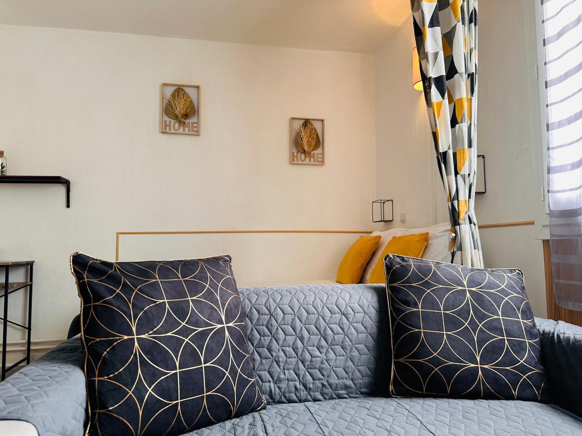 Orleans Centre Proche Gare - Appartement Fonctionnel Residence Calme Parking Prive Gratuit - Le Central Elegance Екстериор снимка